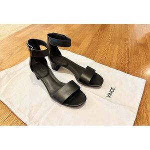Vince Women’s Black Leather Ankle Strap Open Toe Sandals -EUC With Dust Bag